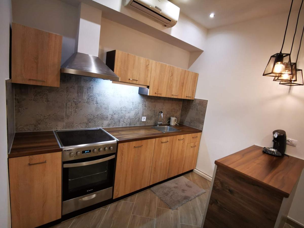 Apartment Dante Fazana Bagian luar foto