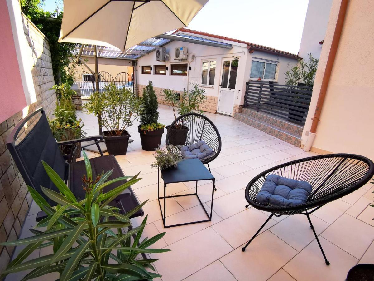 Apartment Dante Fazana Bagian luar foto
